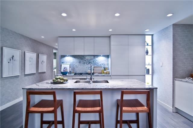 310 12 Avenue - Photo 1