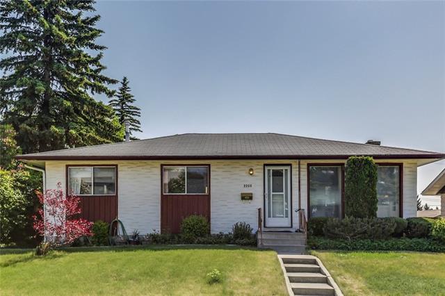 8008 Huntwick Crescent - Photo 1