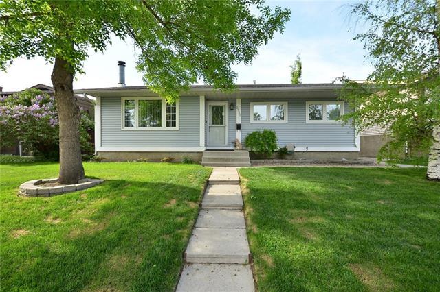 2735 41A Avenue - Photo 1