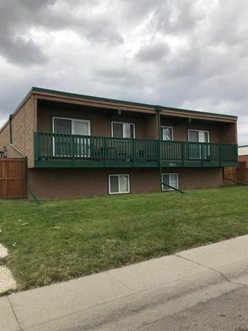 1819 40 Street - Photo 1