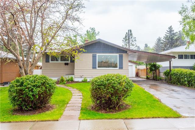 56 Harrow Crescent - Photo 1
