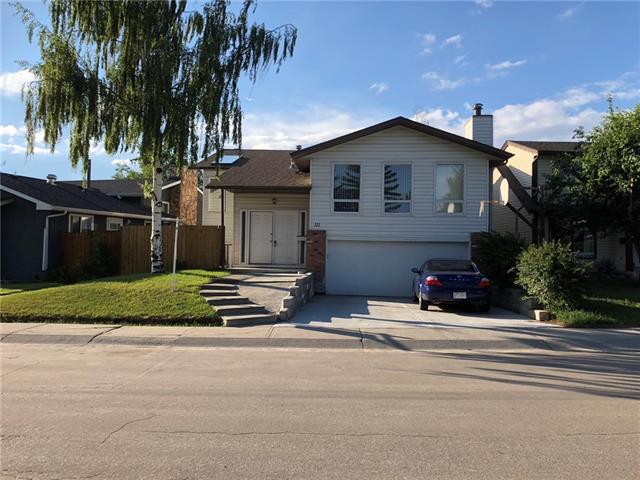 111 Fallswater Crescent - Photo 1