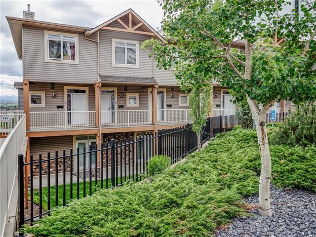 145 Rockyledge View - Photo 1