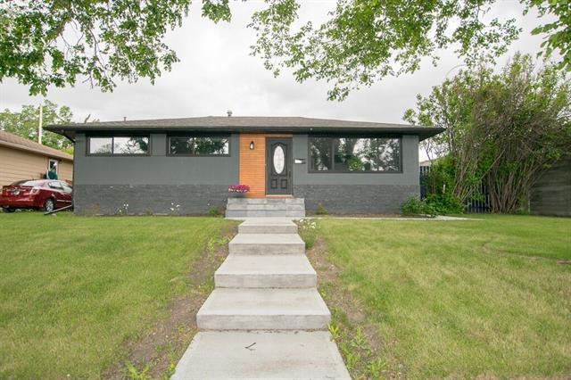 6020 Lacombe Way - Photo 1