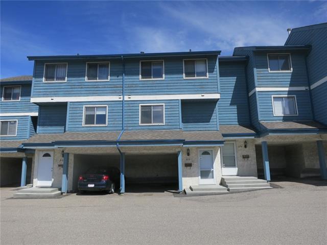 919 38 Street - Photo 1