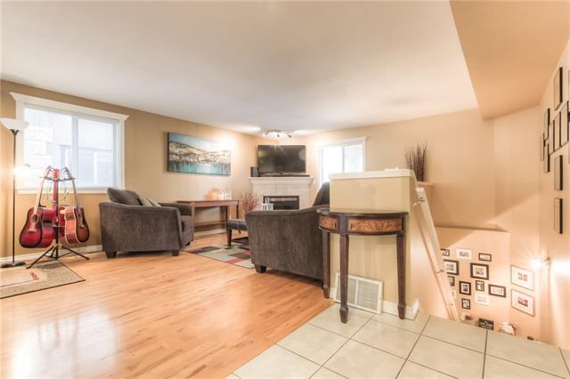 215 17 Avenue - Photo 1