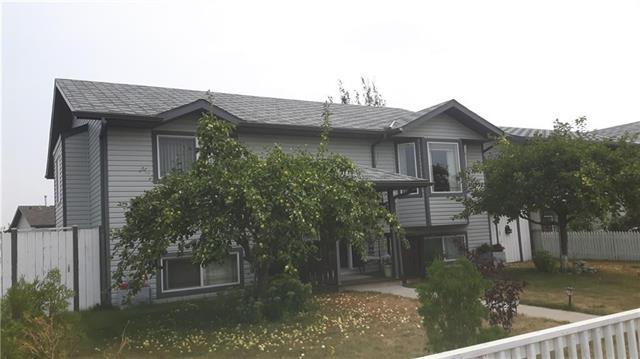 305 Strathford Boulevard - Photo 1