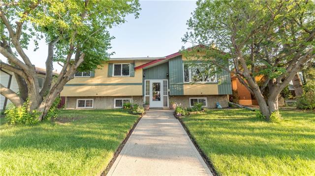 735 Madeira Drive - Photo 1