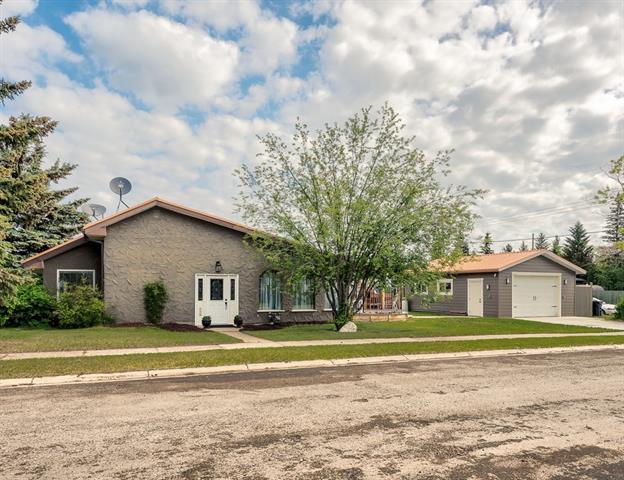 504 1 Avenue - Photo 1