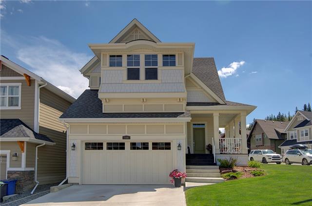 120 Riviera Crescent - Photo 1