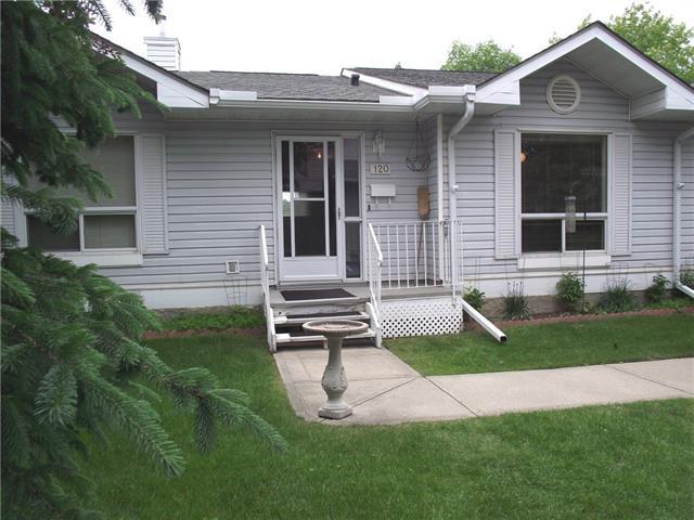 120 Deer Ridge Close - Photo 1