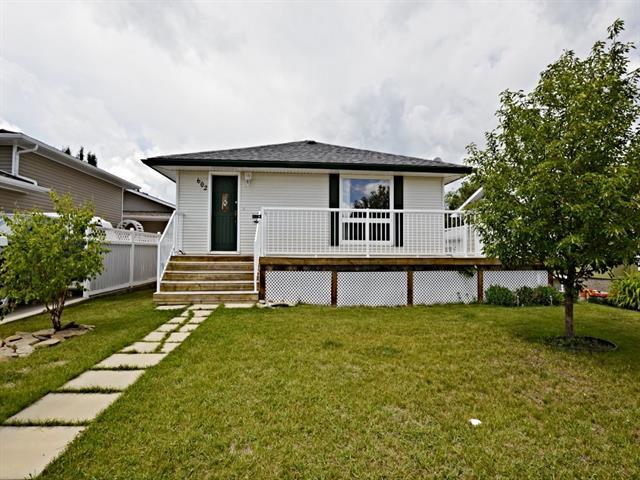 602 Anderson Crescent - Photo 1