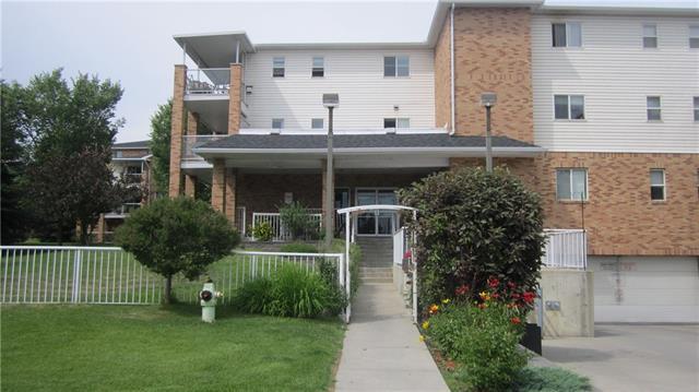 165 Manora Place - Photo 1