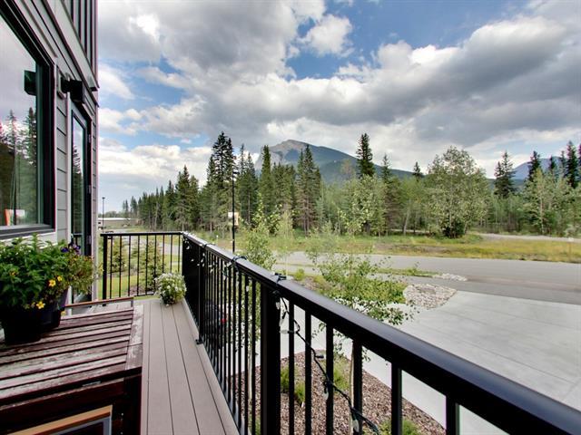 101 River's Bend Gate - Photo 1