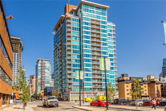 188 15 Avenue - Photo 1