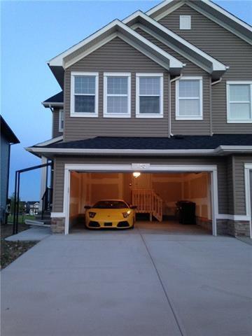 192 Evansglen Close - Photo 1