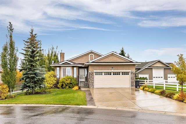 454 Riverside Green - Photo 1