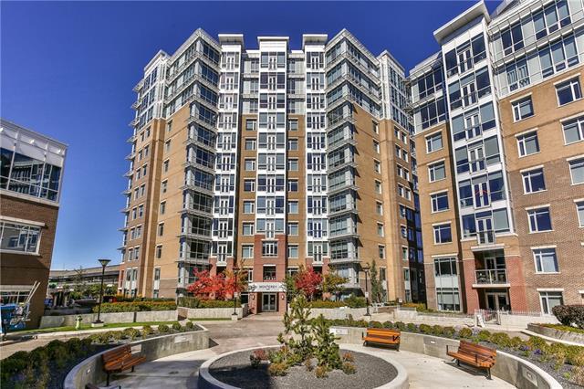 16 Varsity Estates Circle - Photo 1