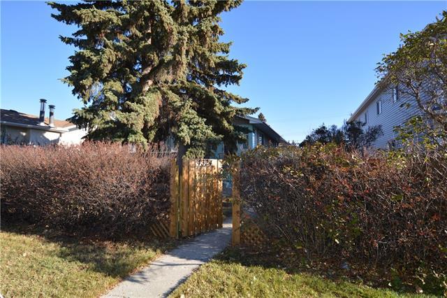 4324 73 Street - Photo 1