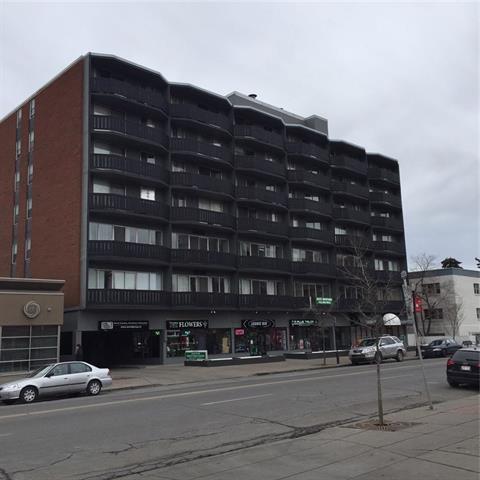 1235 17 Avenue - Photo 1