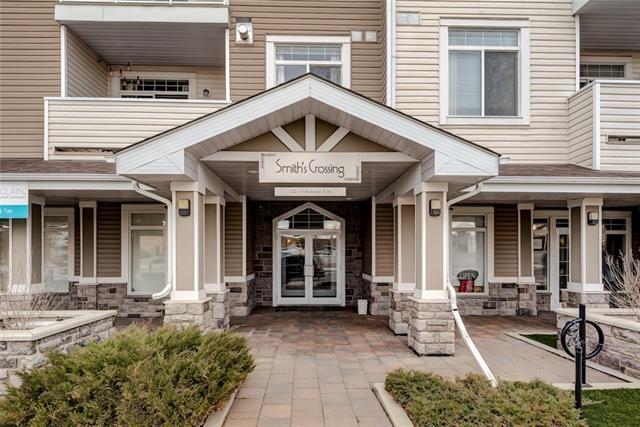 132 1 Avenue - Photo 1