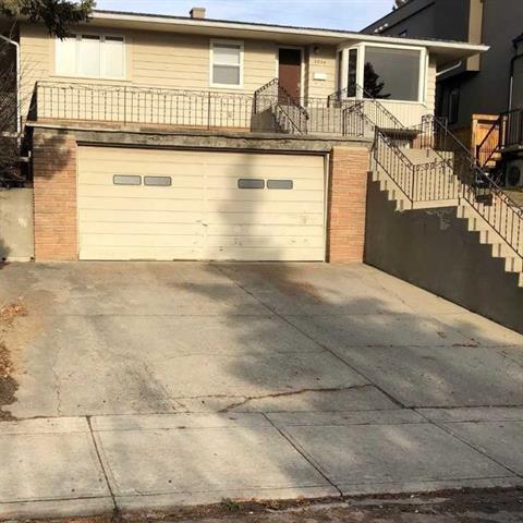 2034 30 Avenue - Photo 1