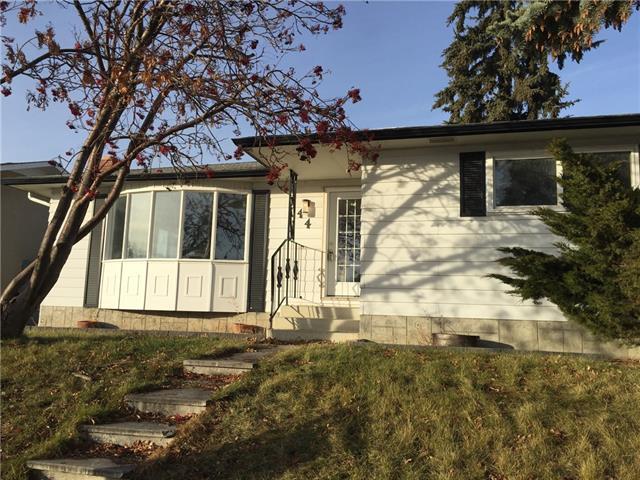44 Queen Isabella Close - Photo 1
