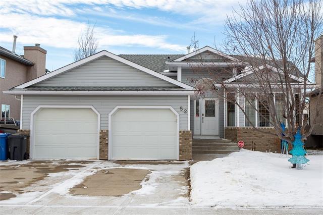 52 Collins Crescent - Photo 1