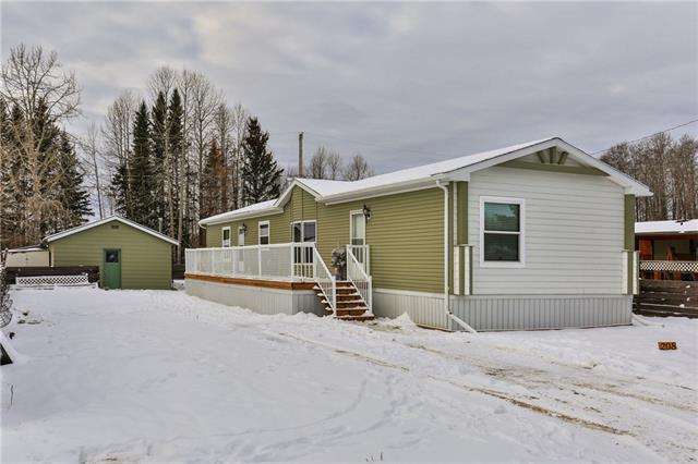208 5 Street - Photo 1