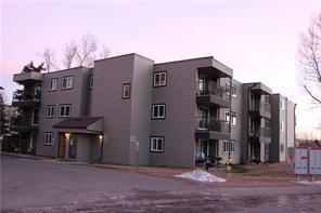 40 Glenbrook Crescent - Photo 1