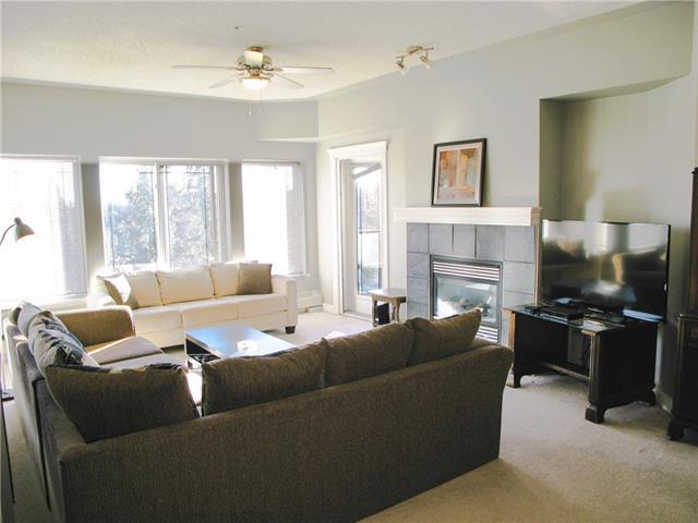 10 Discovery Ridge Close - Photo 1