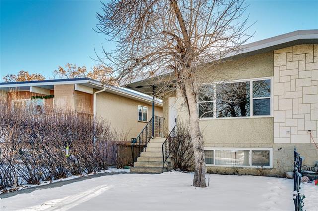 6429 35 Avenue - Photo 1