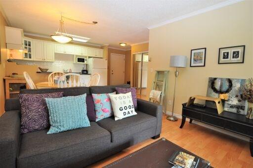 732 57 Avenue - Photo 1