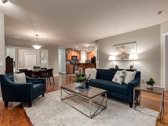 14 Hemlock Crescent - Photo 1