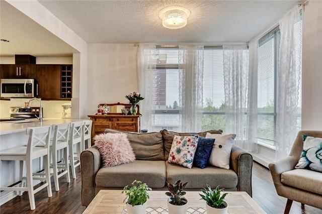 55 Spruce Place - Photo 1