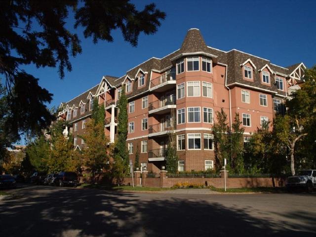 59 22 Avenue - Photo 1