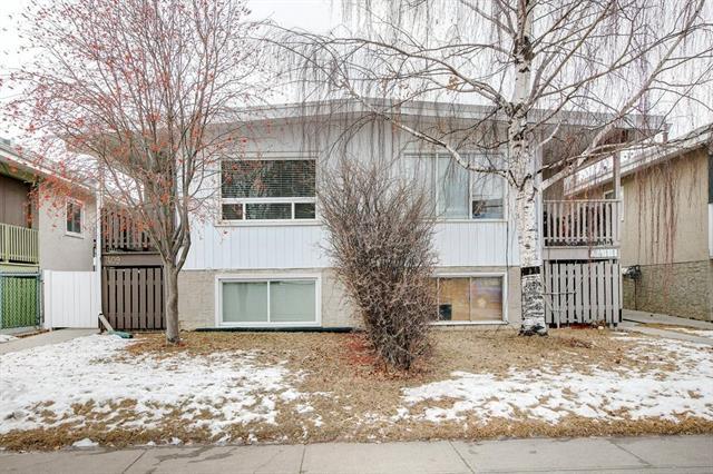7409 37 Avenue - Photo 1