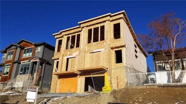 5022 22 Avenue - Photo 1