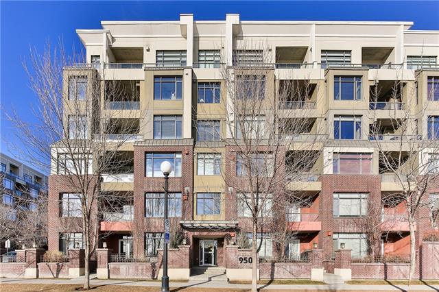 950 Centre Avenue - Photo 1