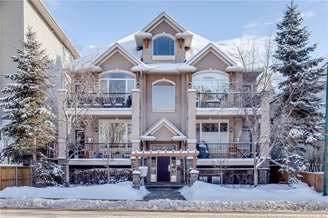 824 10 Street - Photo 1