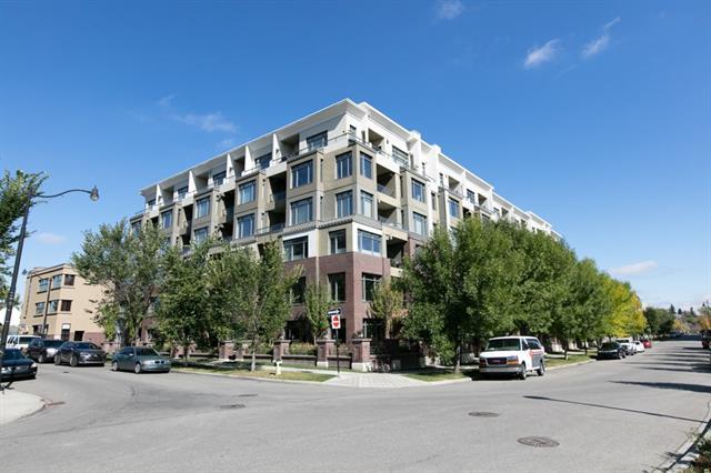950 Centre Avenue - Photo 1