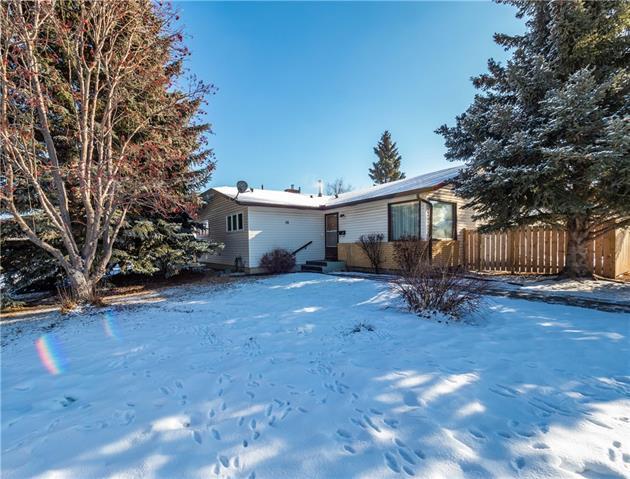 16 Brookpark Crescent - Photo 1