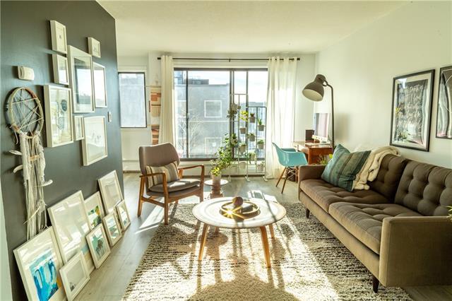 523 15 Avenue - Photo 1