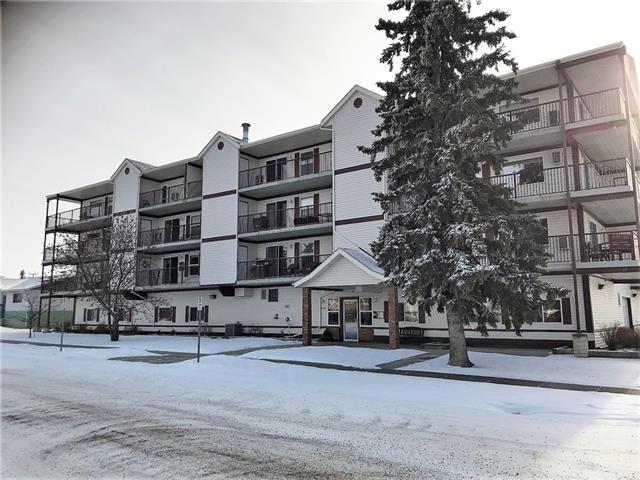 5133 49 Street - Photo 1