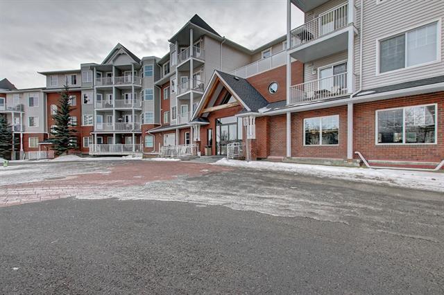 8 Prestwick Pond Terrace - Photo 1