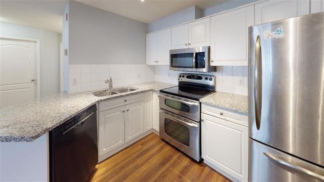 20 Sierra Morena Mews - Photo 1