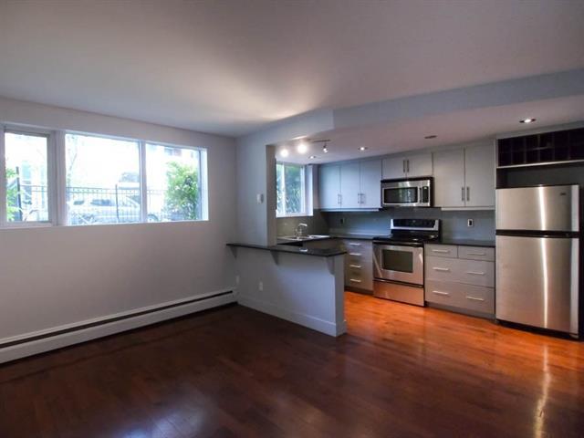 812 15 Avenue - Photo 1