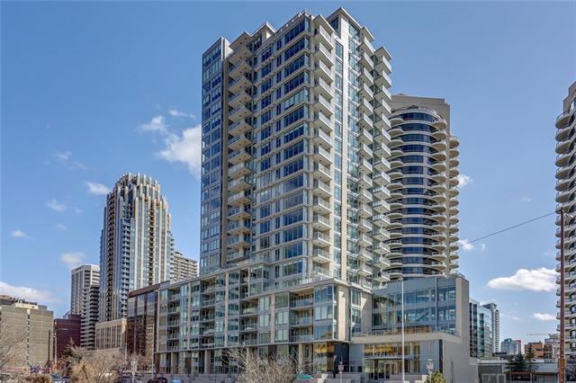 1025 5 Avenue - Photo 1
