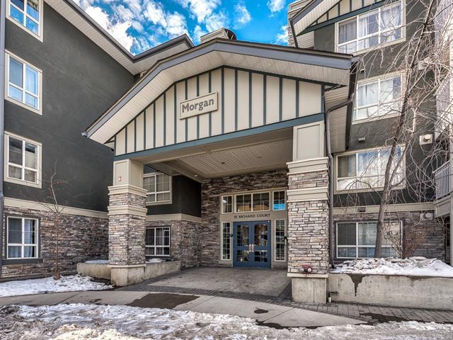 35 Richard Court - Photo 1