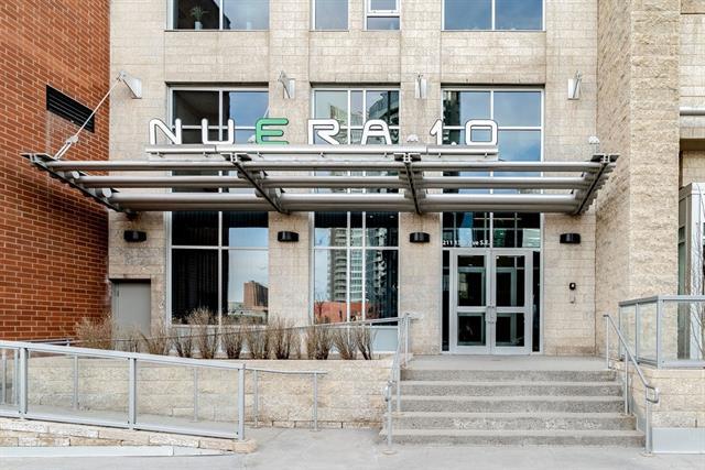 211 13 Avenue - Photo 1